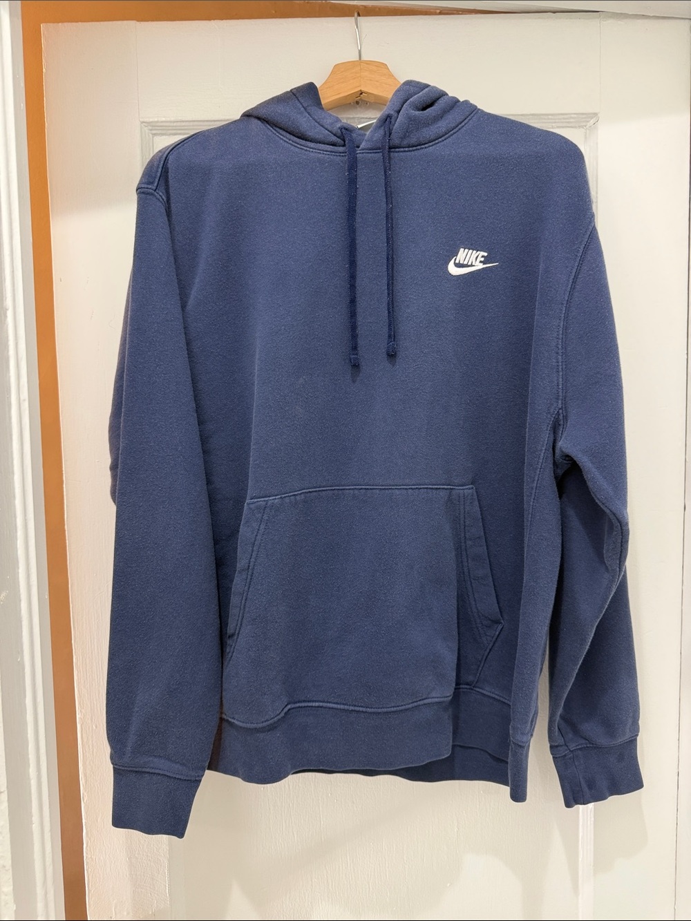 Nike Men's Navy Blue Pullover Hoodie with White Logo